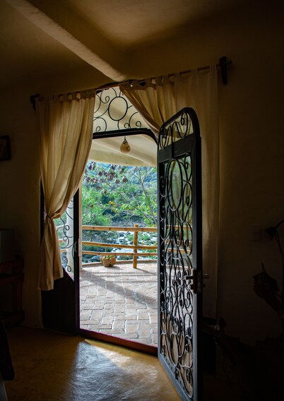 Ecological house biased the river, with a beautiful view of the canion,