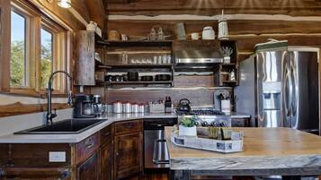 Refrigerador, microondas, horno y lavavajillas