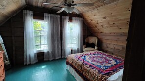 5 chambres, bureau, fer et planche à repasser, accès au Wi-Fi (inclus)