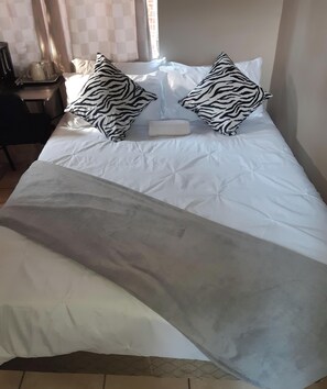 5 chambres, draps fournis