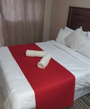 5 chambres, draps fournis