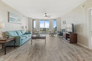 Smart TV - North Tower # 1003 Great Views from the 10th Floor! (North Myrtle Beach)