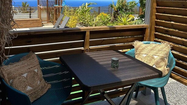 Superior Double or Twin Room | Terrace/patio - La Kazanou (Saint-Joseph)