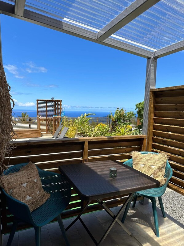 Superior-Doppel- oder -Zweibettzimmer | Terrasse/Patio