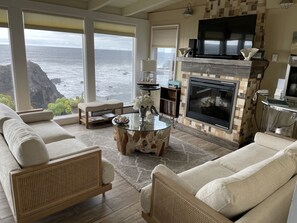 Flachbildfernseher, Kamin