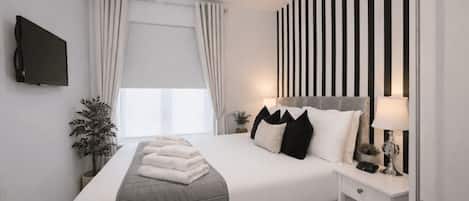 2 quartos, Wi-Fi de cortesia, roupa de cama