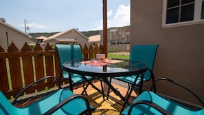 Villa Premium, 2 camere da letto, vista giardino | Terrazza/patio