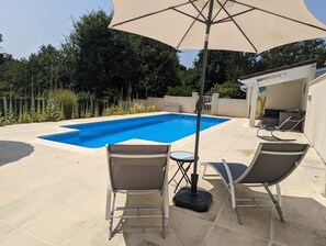 Outdoor pool, a heated pool - Family Home in the Charente Region with private heated pool (Neuvicq)