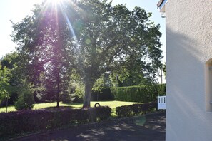 Property grounds - Family Home in the Charente Region with private heated pool (Neuvicq)