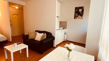 Télévision à écran plat