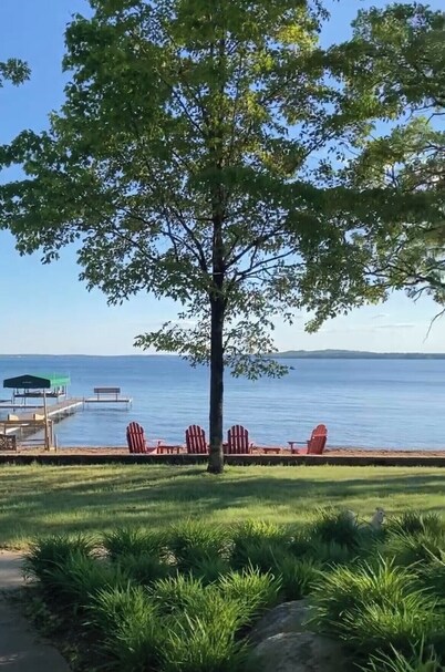 Eagle Pines: Rare, Beautiful North Shore of Gull Lake