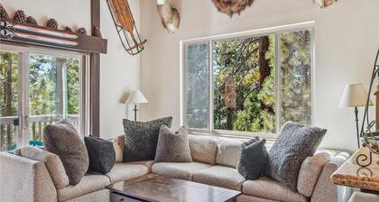Serene North Lake Tahoe Escape – Pool & Tennis Access Villas #68