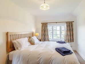 4 chambres, accès au Wi-Fi (inclus), literie fournie