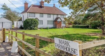 4 bedroom accommodation in Tillingham, near Southminster