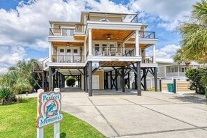 Exterior - Ocean & inlet view home w/Elevator & Private Pool! 2nd Row - 6BR, 6.5BA (Garden City Beach)