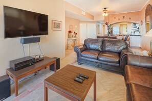 Standard Condo | Living area - Pinacate 315 by Kivoya (Puerto Peñasco)