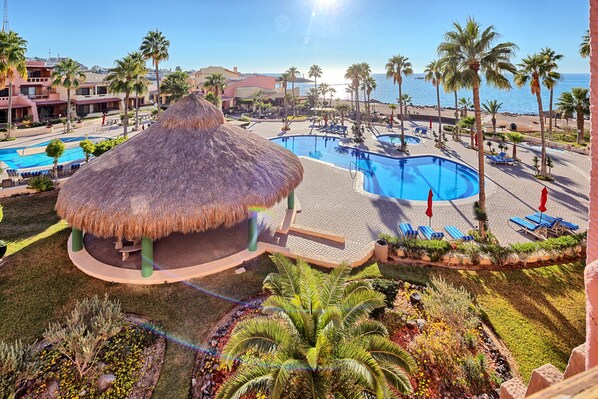 Standard Condo | Balcony view - Pinacate 315 by Kivoya (Puerto Peñasco)