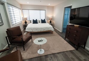 2 dormitorios, escritorio, tabla de planchar con plancha y wifi gratis