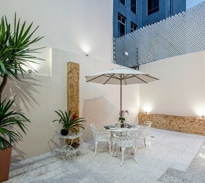 Courtyard - Porterfield Suites (Mexico City)