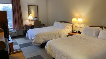 Standard Double Room | Iron/ironing board, free WiFi, bed sheets