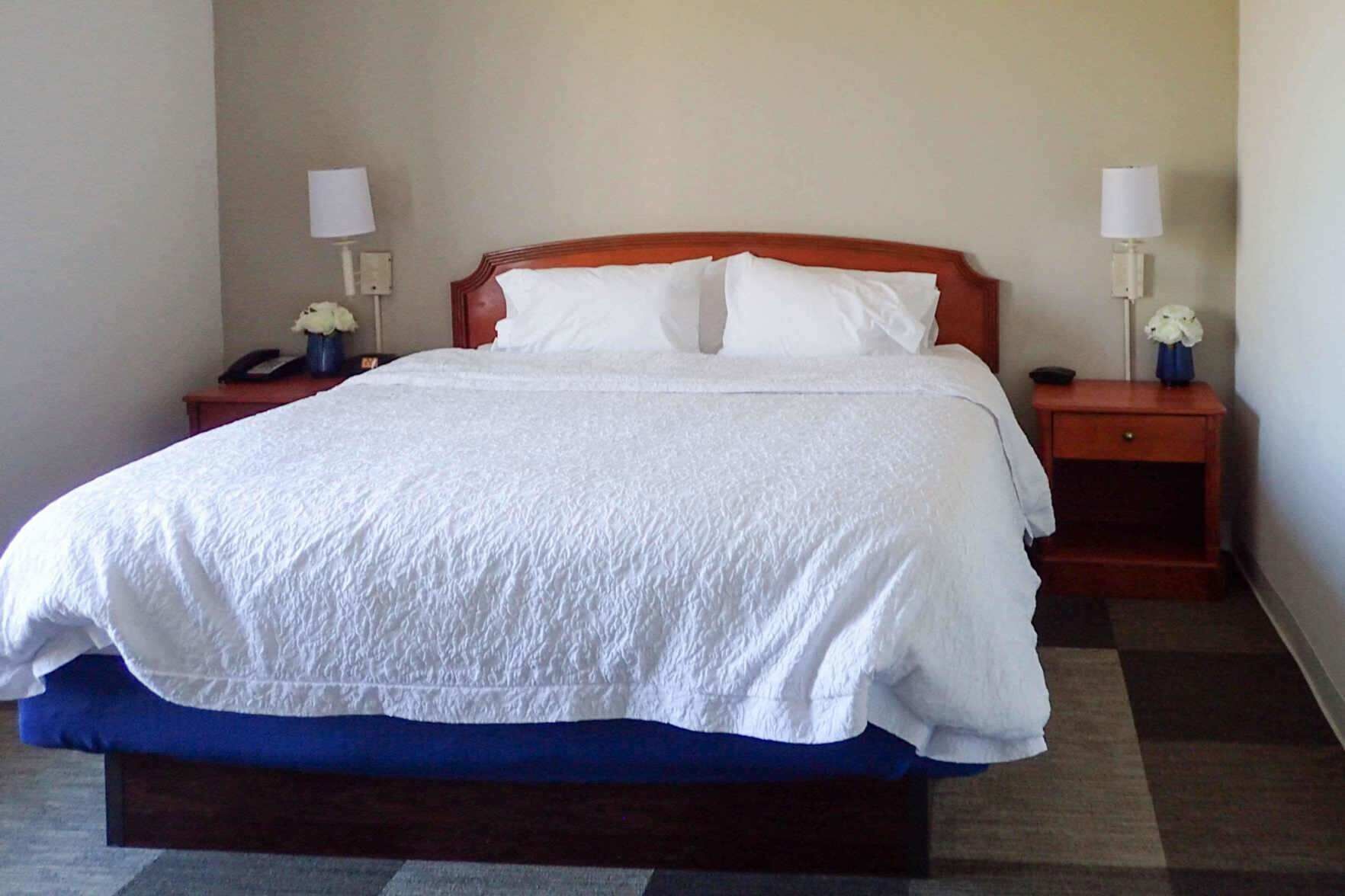 Iron/ironing board, free WiFi, bed sheets