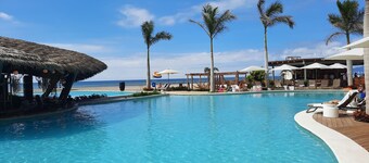 Free Golf! Legendary Vidanta Luxury! HOLIDAY DATES AVAILABLE!