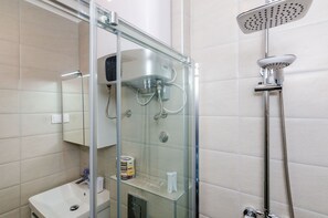 Hair dryer, towels - Apartments L&M - Studio Apartment with Terrace (Dubrovnik)
