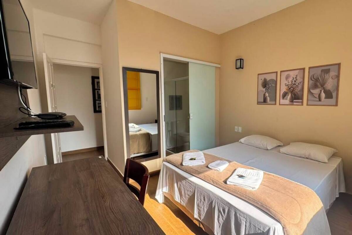 Junior Room | Minibar, desk, laptop workspace, soundproofing