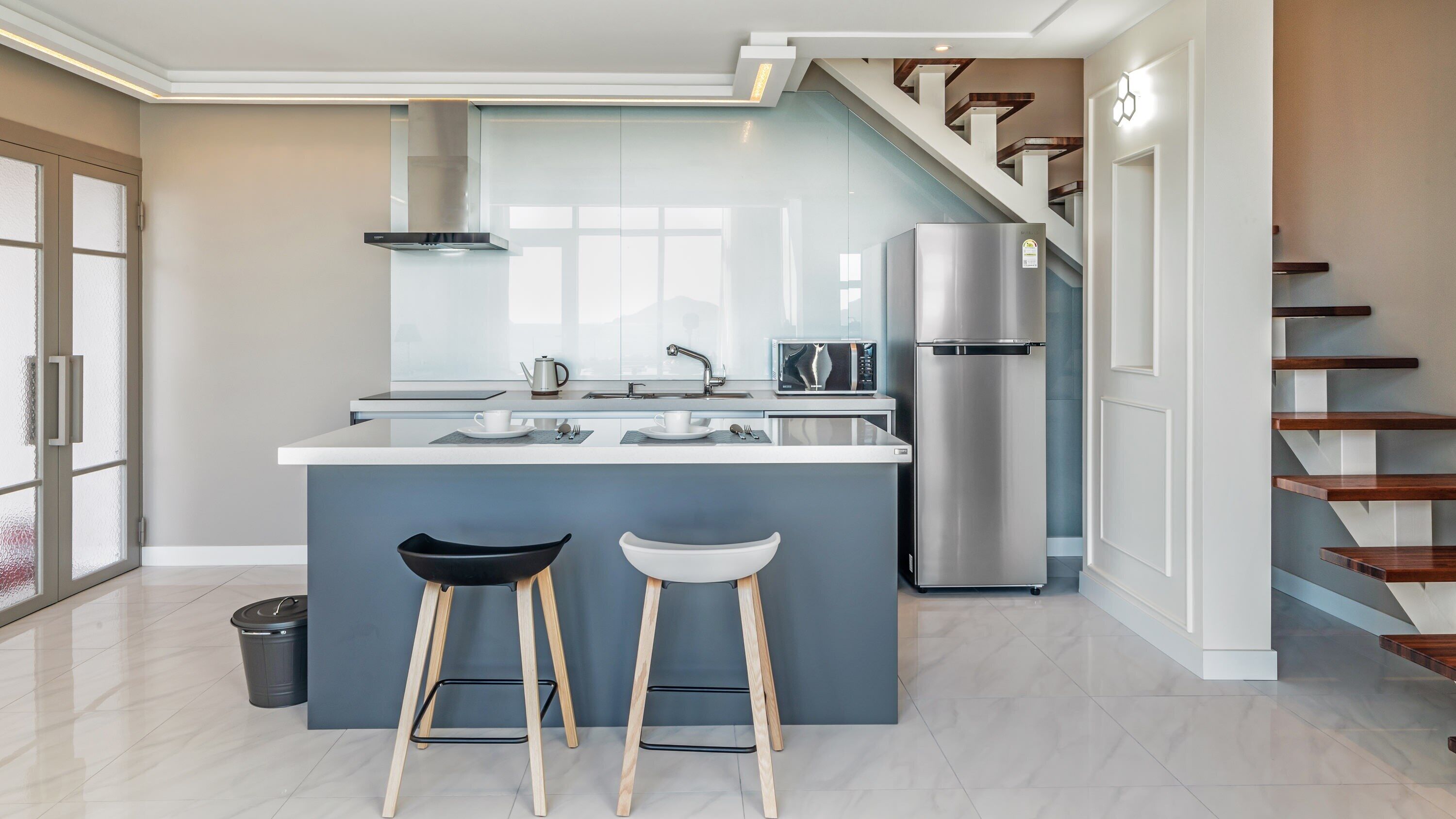 room (a_202) | private kitchenette | full-sized fridge, microwave, stovetop, electric kettle