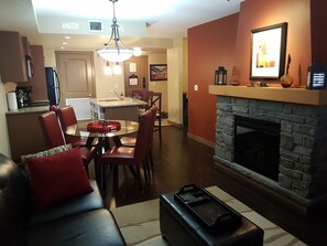 TV connectée, cheminée