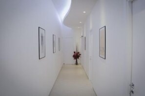 Interior - Ad 2015 Guesthouse (Rome)