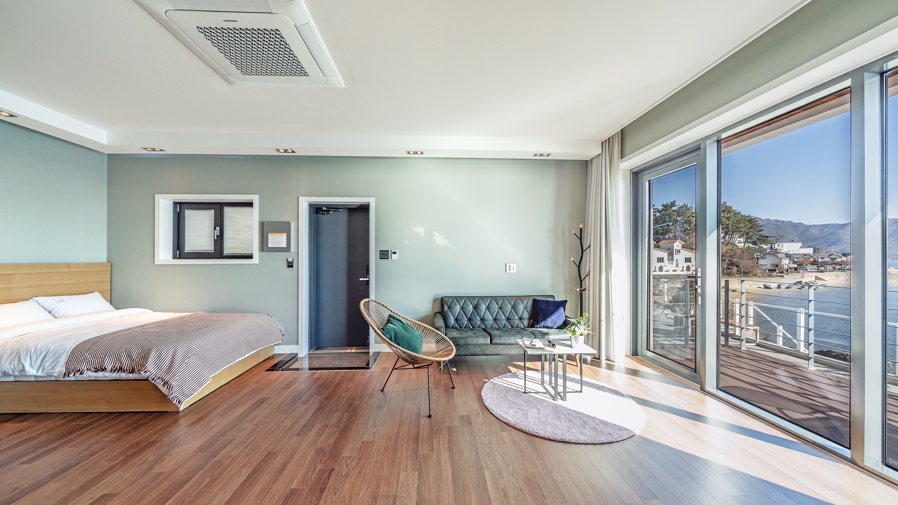 room (b_101) | 1 bedroom, individually decorated, individually furnished, free wifi