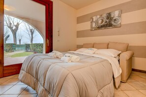 1 Schlafzimmer, Bügeleisen/Bügelbrett, kostenloses WLAN, Bettwäsche