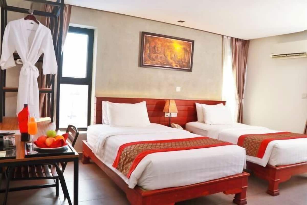 1 bedroom, premium bedding, pillow-top beds, minibar