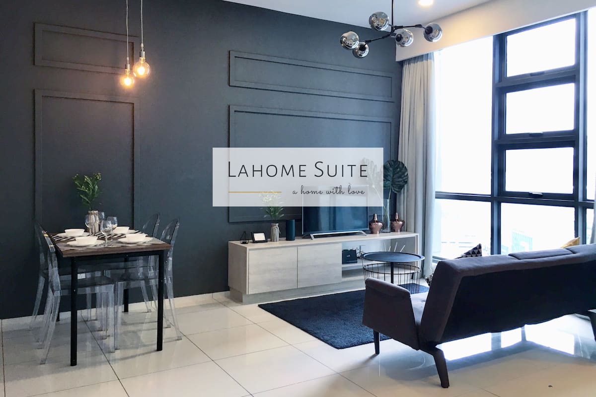 Premium 2Bedroom Suite Kuala Lumpur City Center | Living area