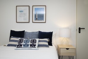 1 chambre, fer et planche à repasser, Wi-Fi gratuit, draps fournis