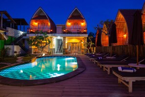 Front of property – evening/night - Unicorn Bungalow (Penida Island)