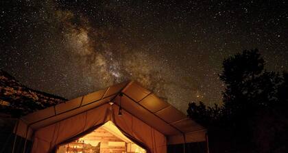 Glamping Tent 10 Near Zion & Bryce w/Private Bath
