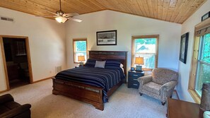 3 habitaciones, tabla de planchar con plancha y wifi gratis 