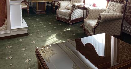 Hotel Lion