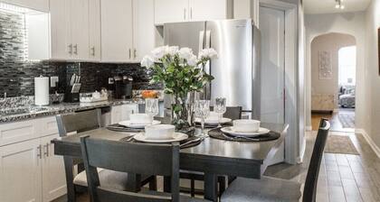 Angie y Mike's Nest!