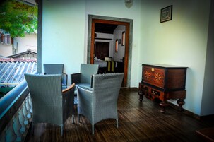 Televisión LED 32 pulgadas con canales de televisión vía satélite