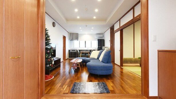 Design House | Living room | 50-inch LCD TV with cable channels, TV - ORENCHI (Yomitan)