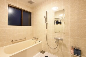 Bathroom - ORENCHI (Yomitan)