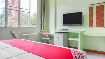 Deluxe Double Room | 1 bedroom, soundproofing, free WiFi, bed sheets