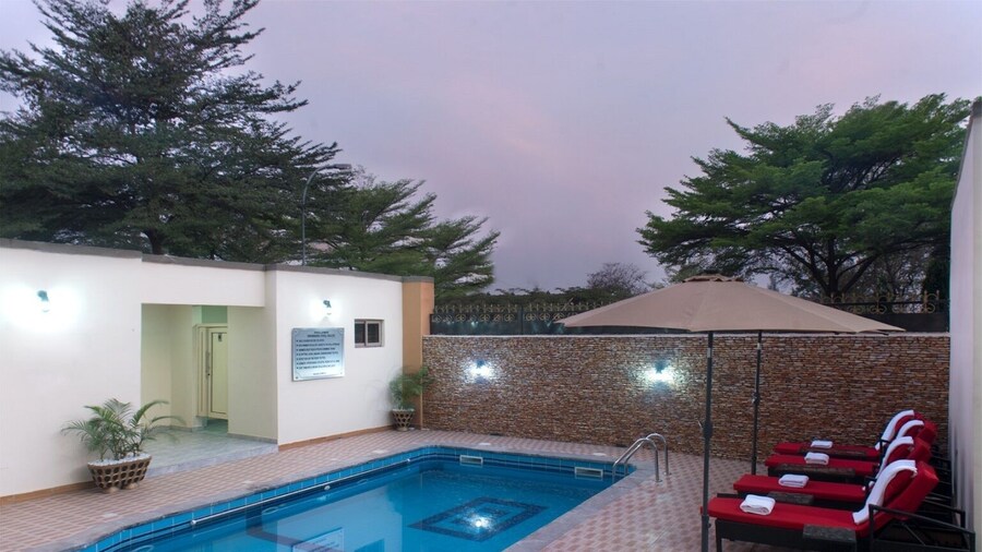 Premiership UK Suites