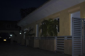 Perincian bahagian luar