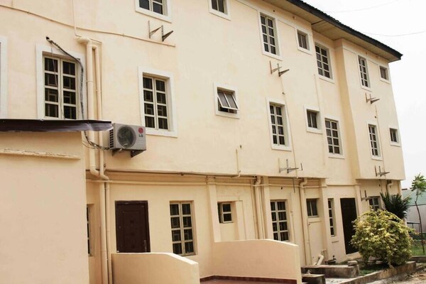 Rm Suites - Lagos