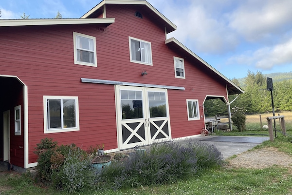Barn loft upstairs windows