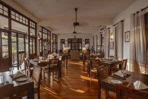 Restaurant - The Postcard Galle (Galle)